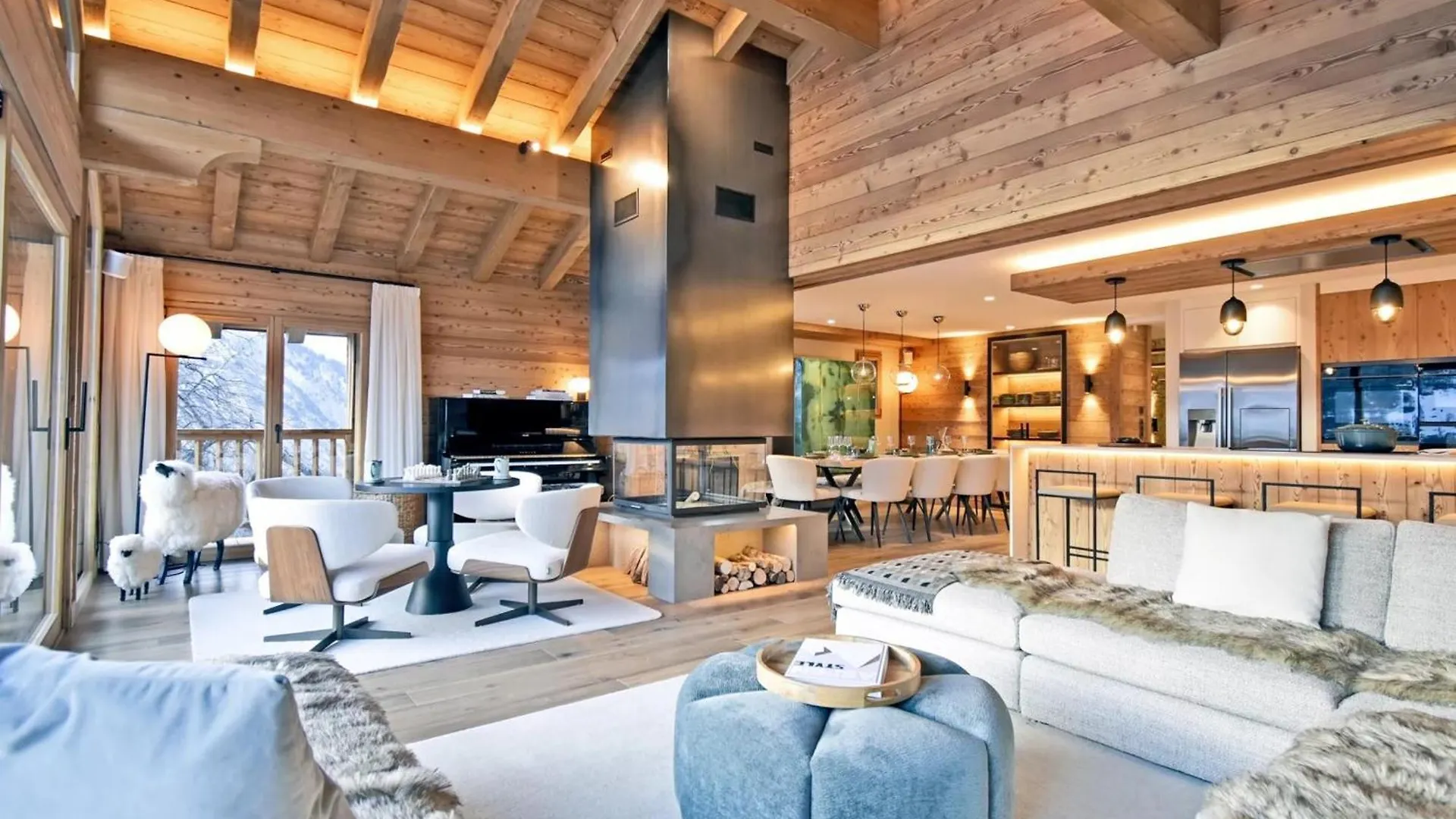 Chalet Luxueux Avec Piscine Interieure Et Sauna - 5 Chambres, 12 Pers., Proche Commerces Et Pistes - Fr-1-613B-44 Saint-Martin-de-Belleville 0*,  France